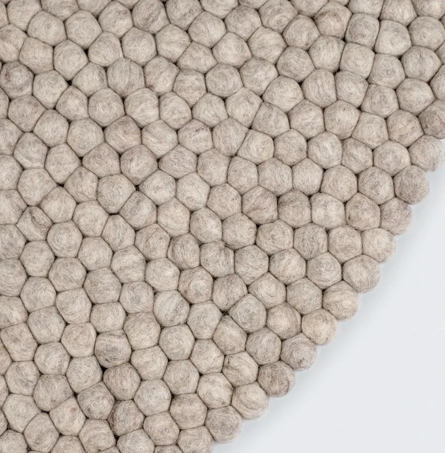 Felt Wool Pan Rug — photo 2