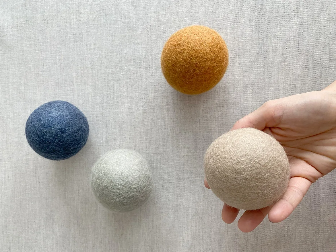 Felt Rattle Ball Set